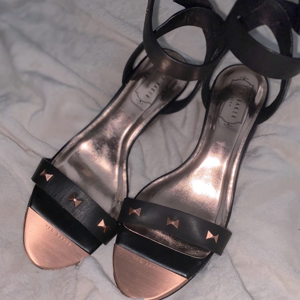 Black & rose gold strappy heeled Ted Baker sandal